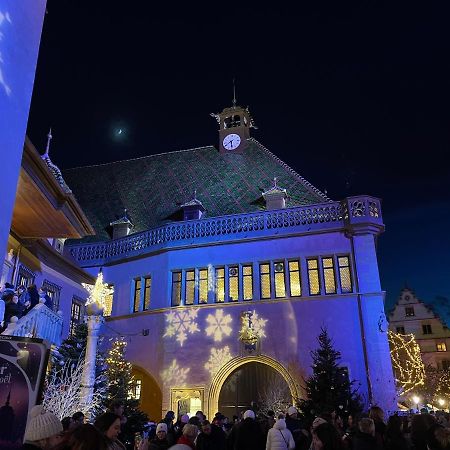 Appartement Grenier A Sel Gentleman Colmar Bagian luar foto