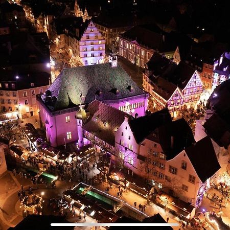Appartement Grenier A Sel Gentleman Colmar Bagian luar foto