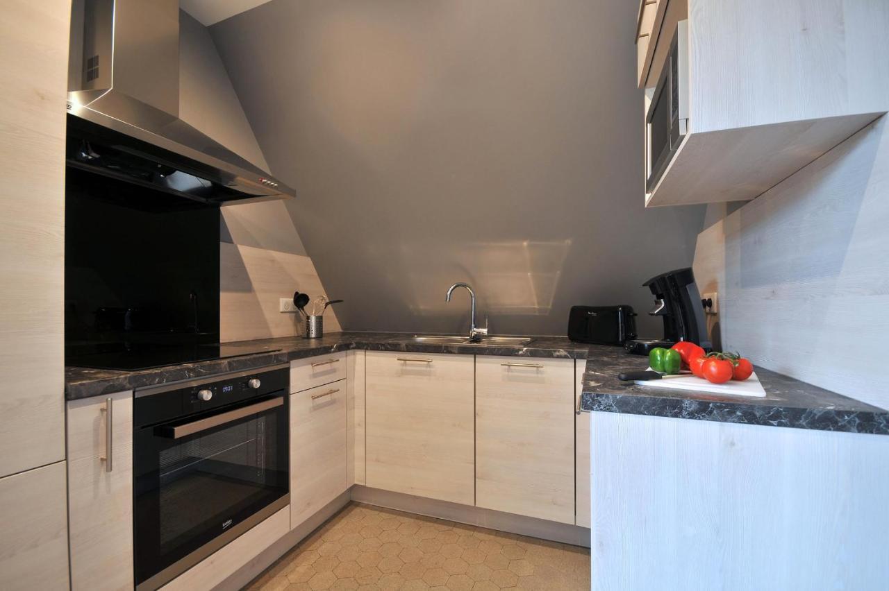 Appartement Grenier A Sel Gentleman Colmar Bagian luar foto