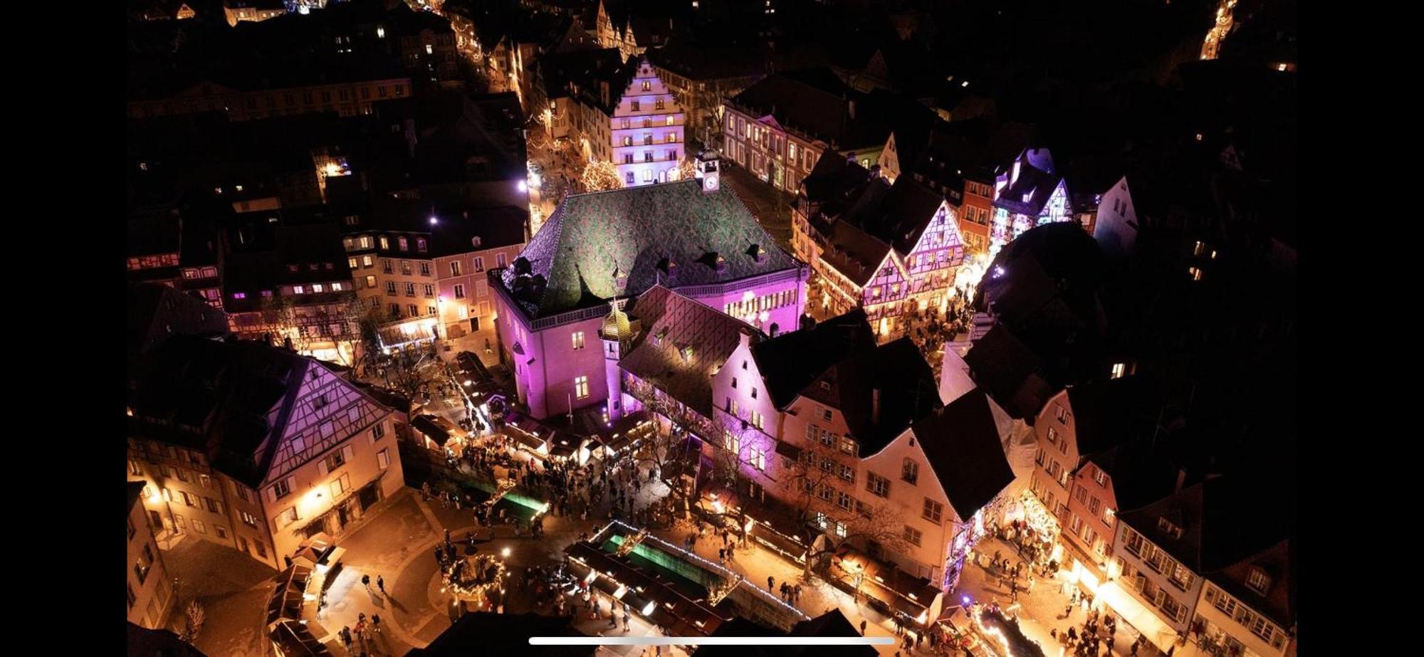 Appartement Grenier A Sel Gentleman Colmar Bagian luar foto